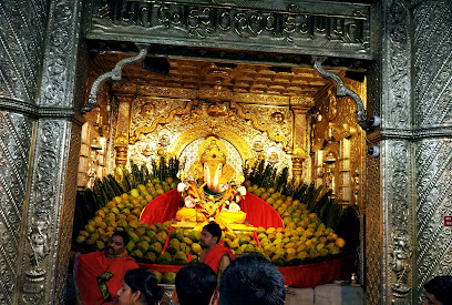 Shri Dagduseth Halwai Ganpati Mandir